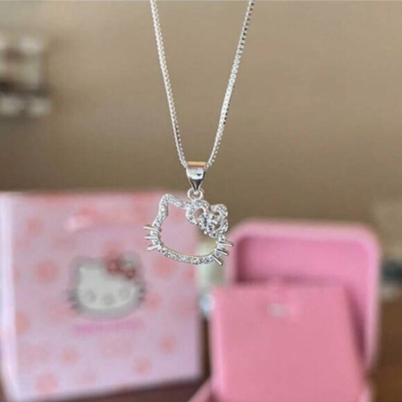 HELLO KITTY Rhinestone Silver Pendant Necklace BRAND-NEW & SUPER CUTE! - Picture 1 of 3